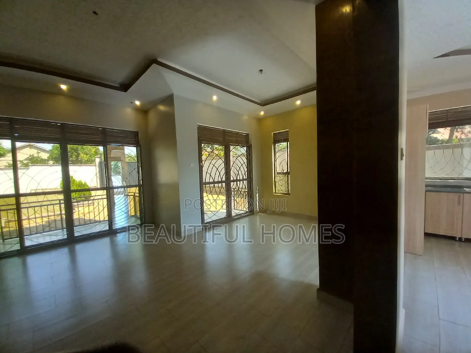 Furnished 4bdrm Bungalow in Kira for sale