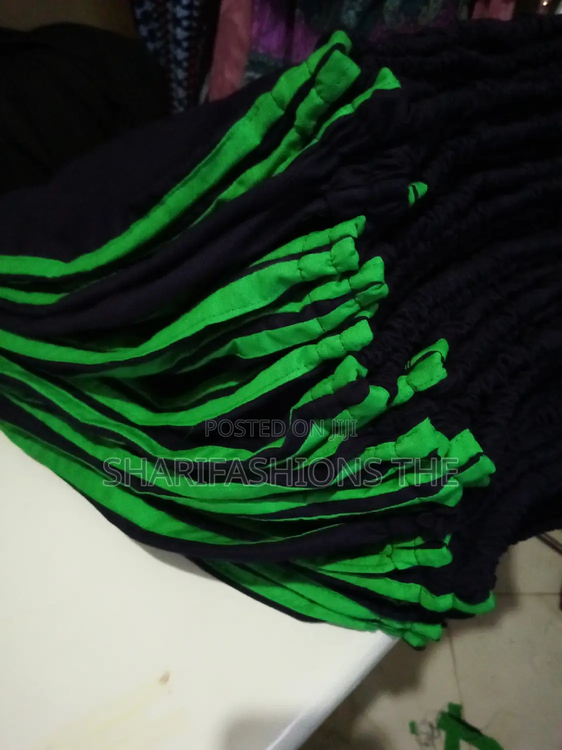 School Uniforms and Ladies'clothes