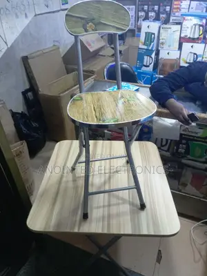 Foldable Reading Table With a Chair