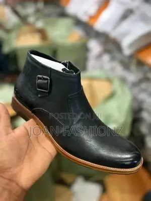 Original Men's Clarks Classic Boots-Black