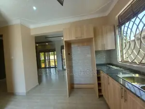 Furnished 4bdrm House in Kira for sale