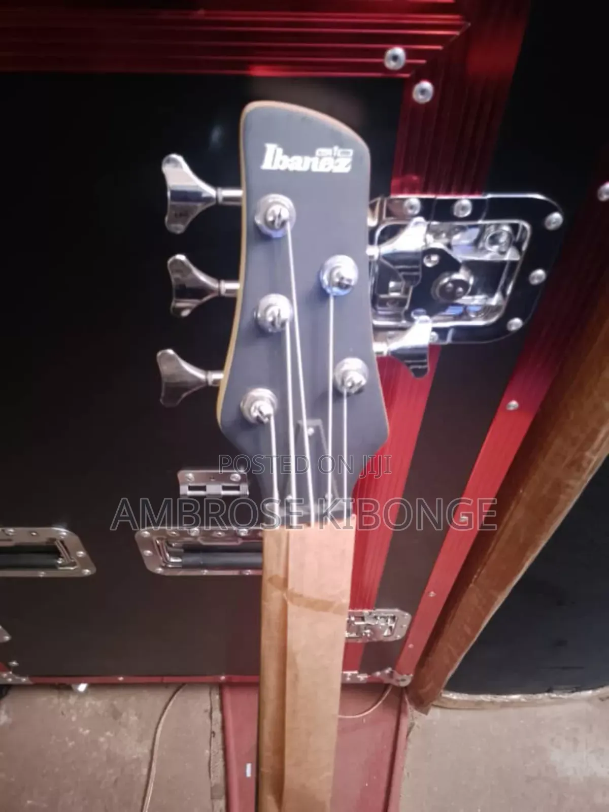 Japan IBANEZ GIO Series Solid-Body 5 Strings Bass Guitars.