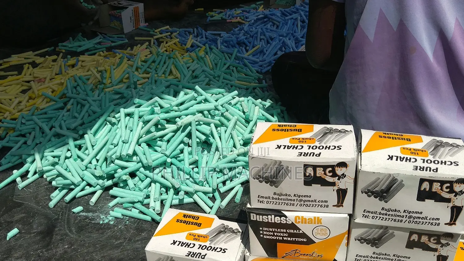Make Orders and We Make for You Good Quality School Chalk