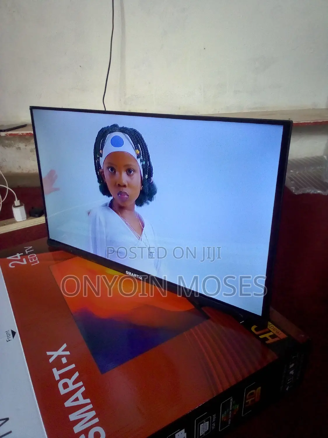 24 Inches Smart-X Digital Flat Screen Tv With Free to Air