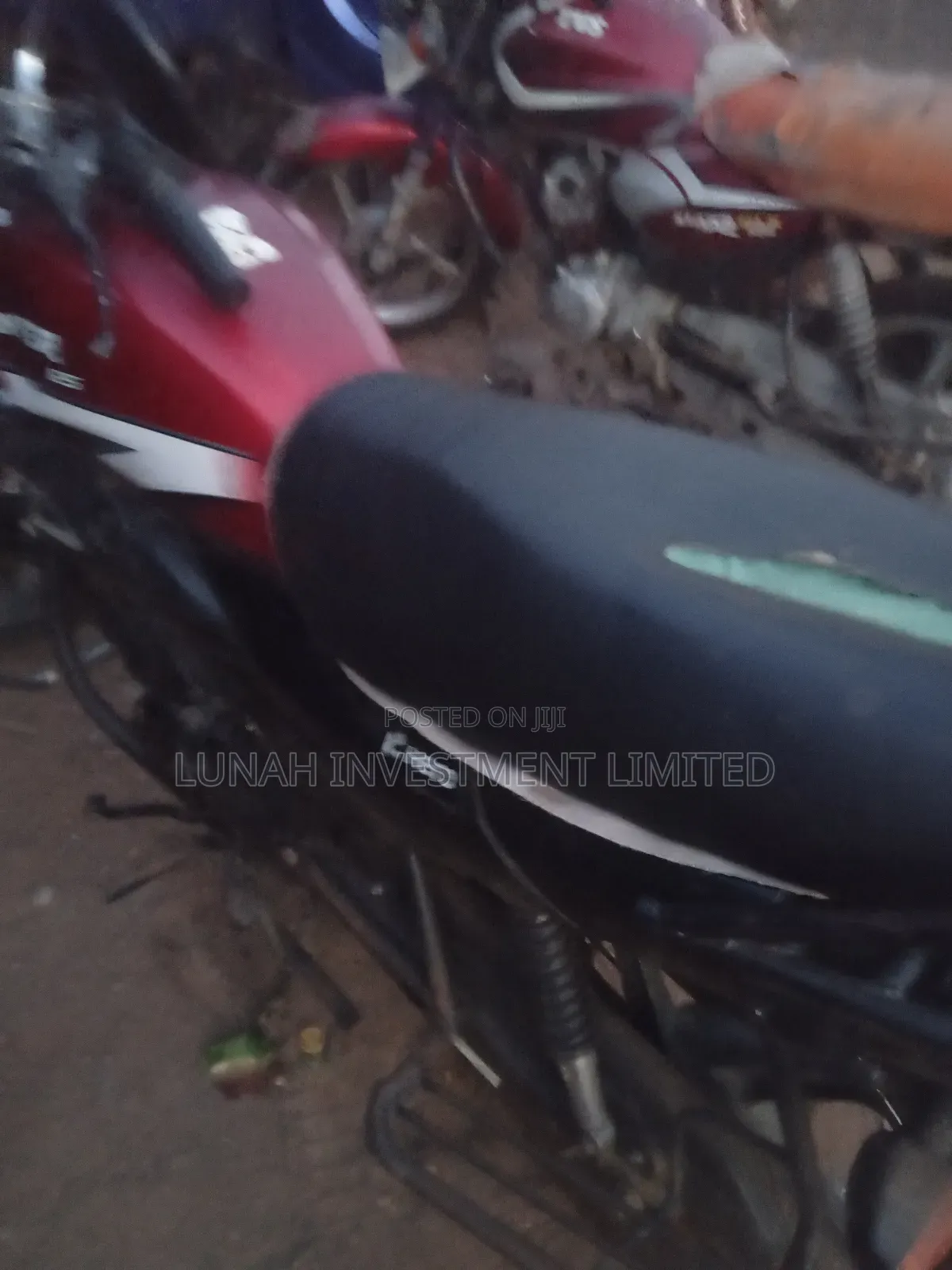 Hero Hunter 125 2022 Red