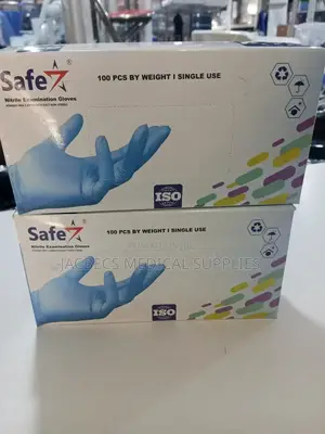 Safe Nitrile Gloves