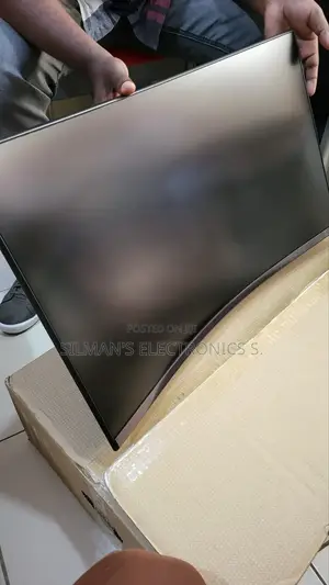 Samsung 27" Curved Monitor