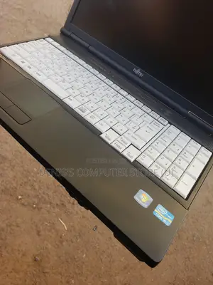 Laptop Fujitsu Lifebook A532 4GB Intel Core I5 HDD 350GB