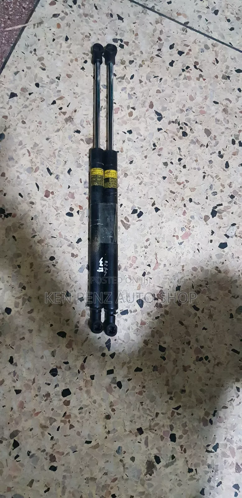 Bonnet Shock Boots for Nissan Patrol