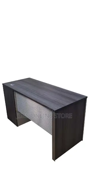 Imported Anti Scratch Office Desk 120cm
