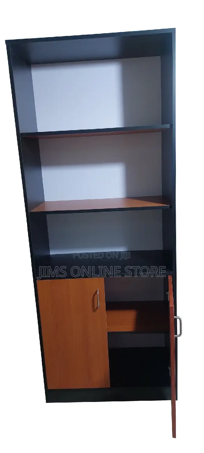 Bookshelf 2 Doors