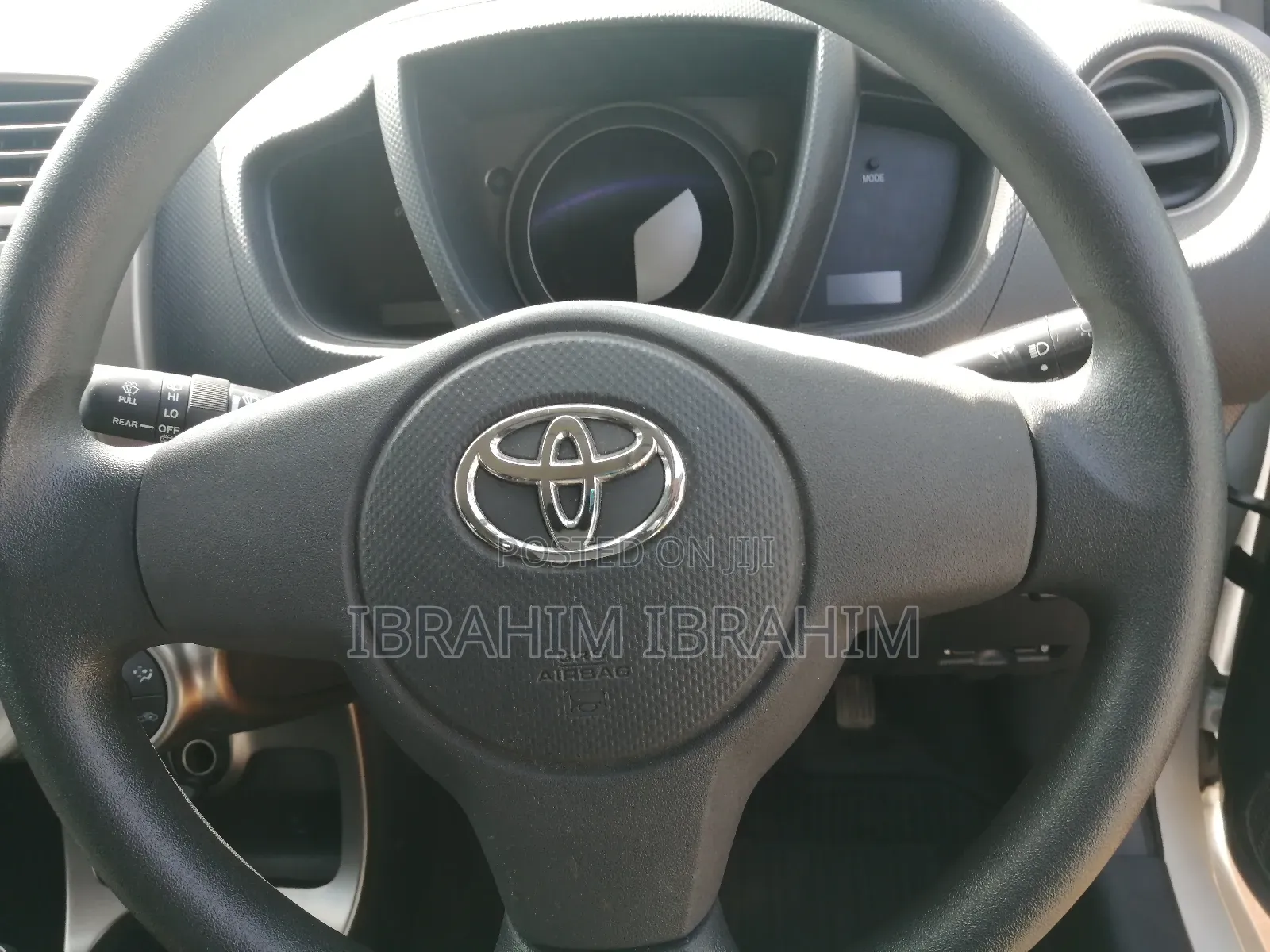 Toyota IST 2012 White