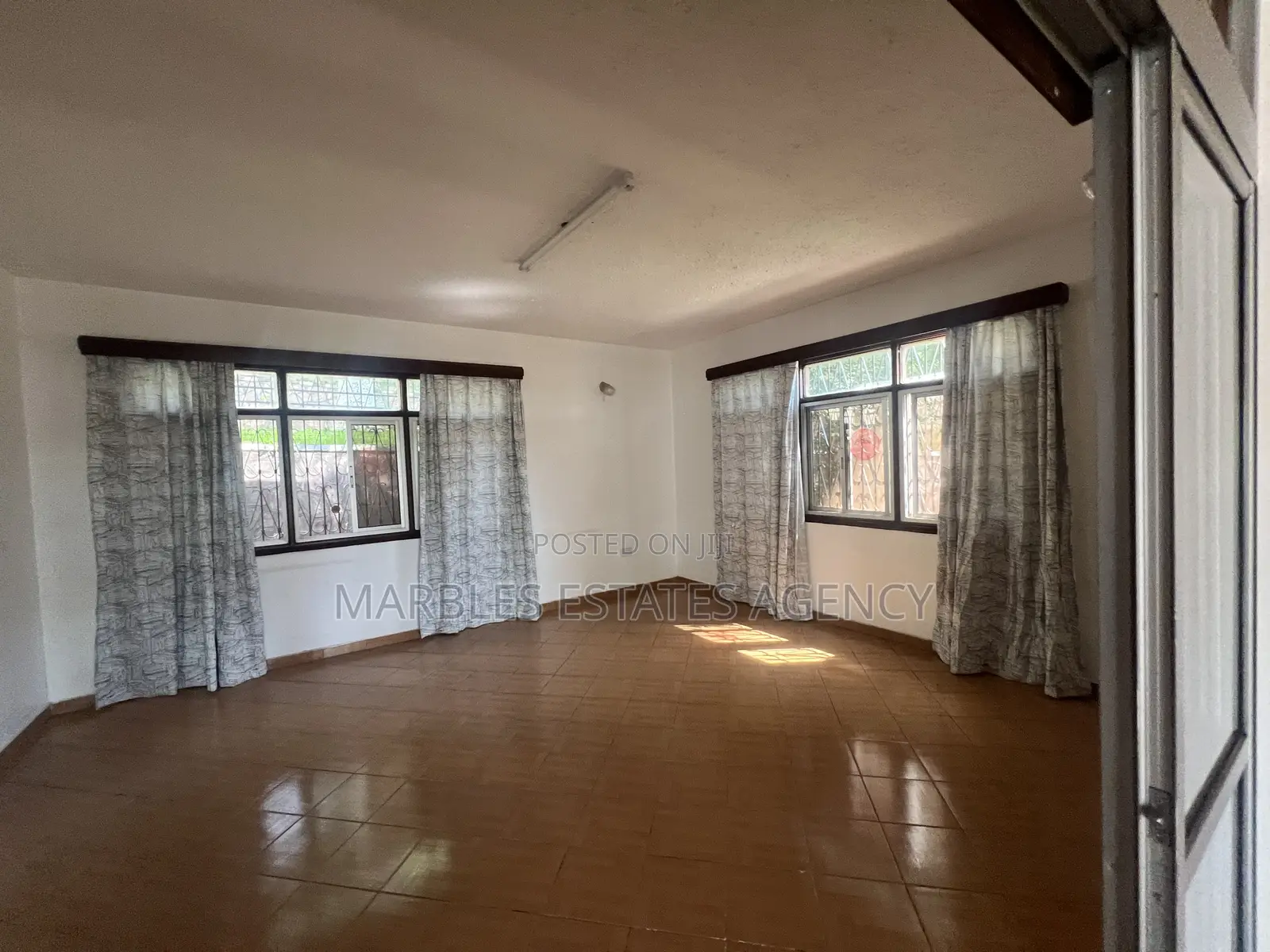 5bdrm Duplex in Naguru, Central Division for rent