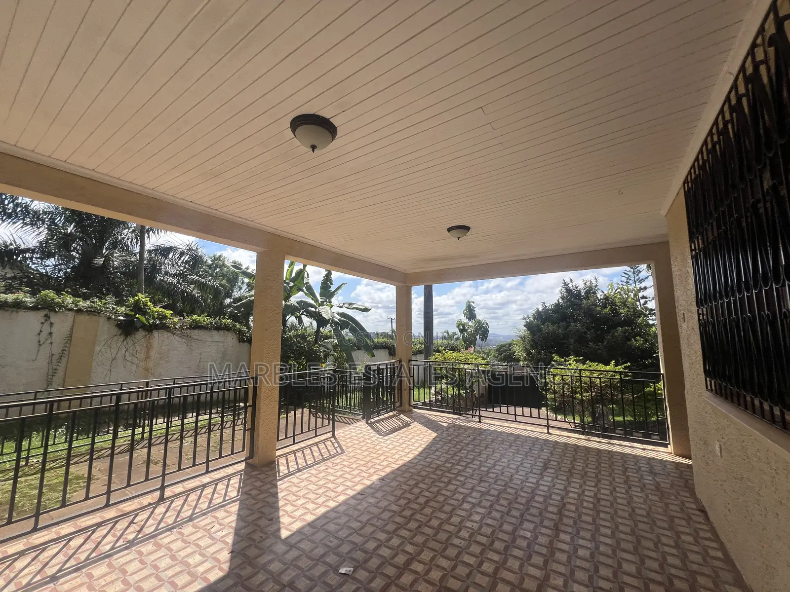 5bdrm Duplex in Naguru, Central Division for rent