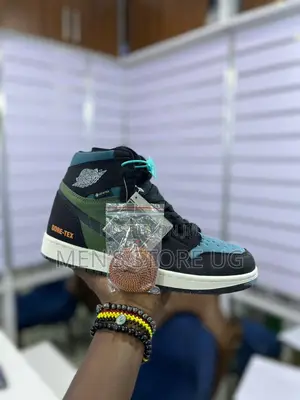 Air Jordan 1x Gore-tex Classic Men’S Sneakers