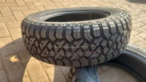 225/65r17 Army Strength
