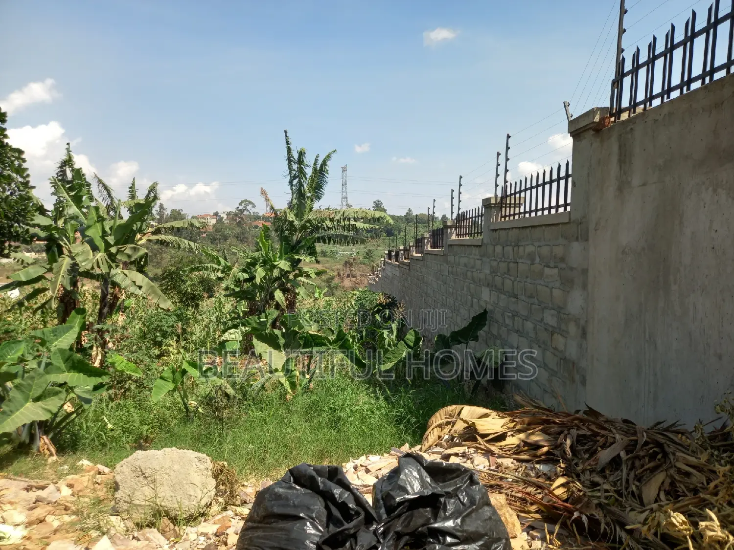Kyaliwajjara Half an Acre on Sale