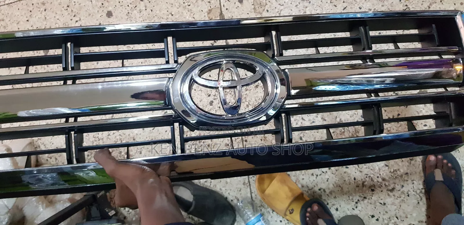 Chrome Grill for Landcruiser Hardtop Fj75