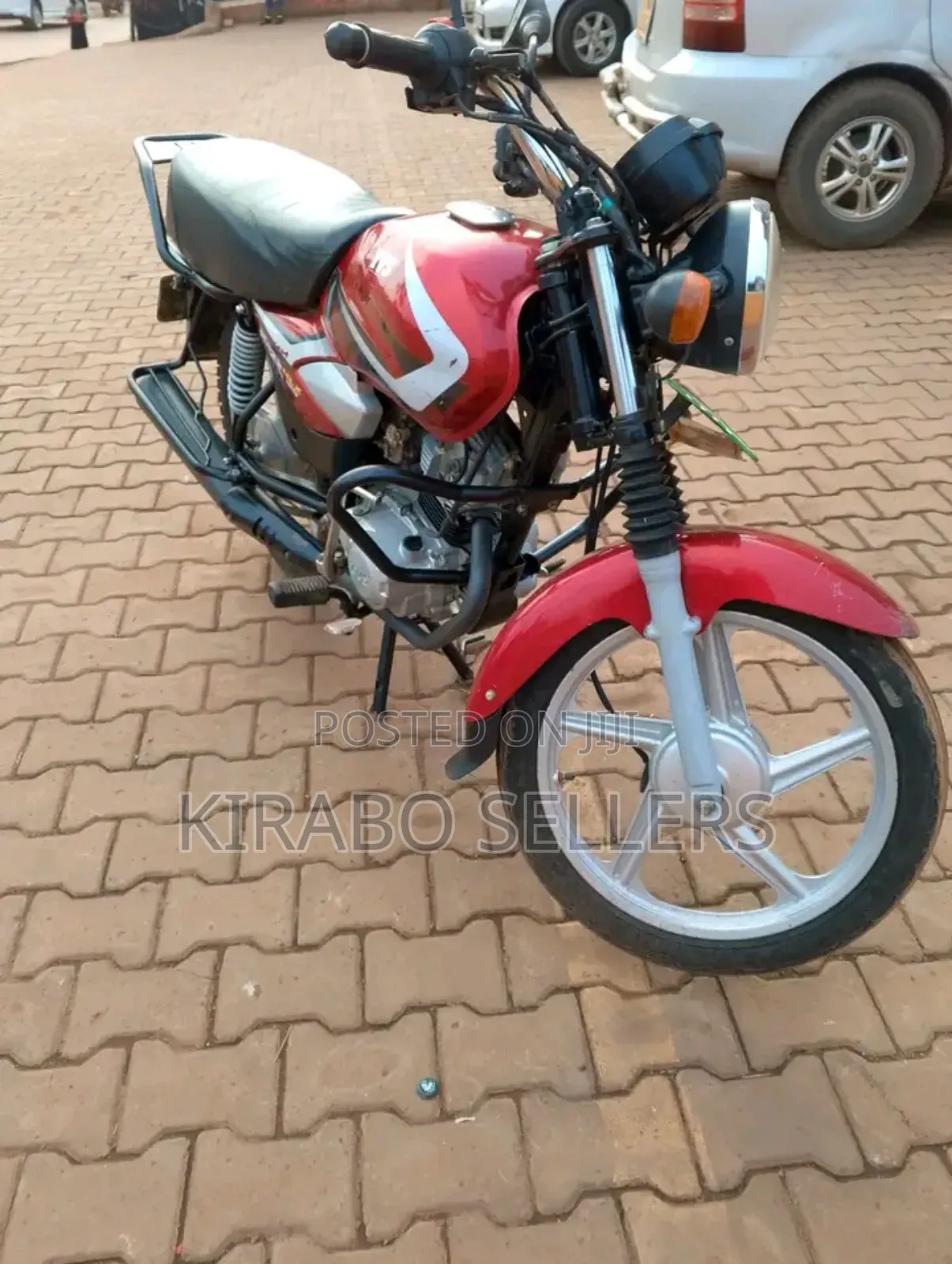 TVS HLX 125 2023 Red