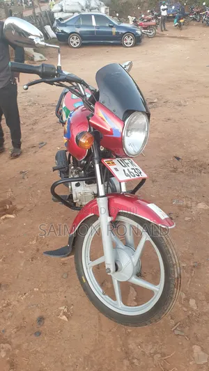 Bajaj Boxer 125 2019 Red
