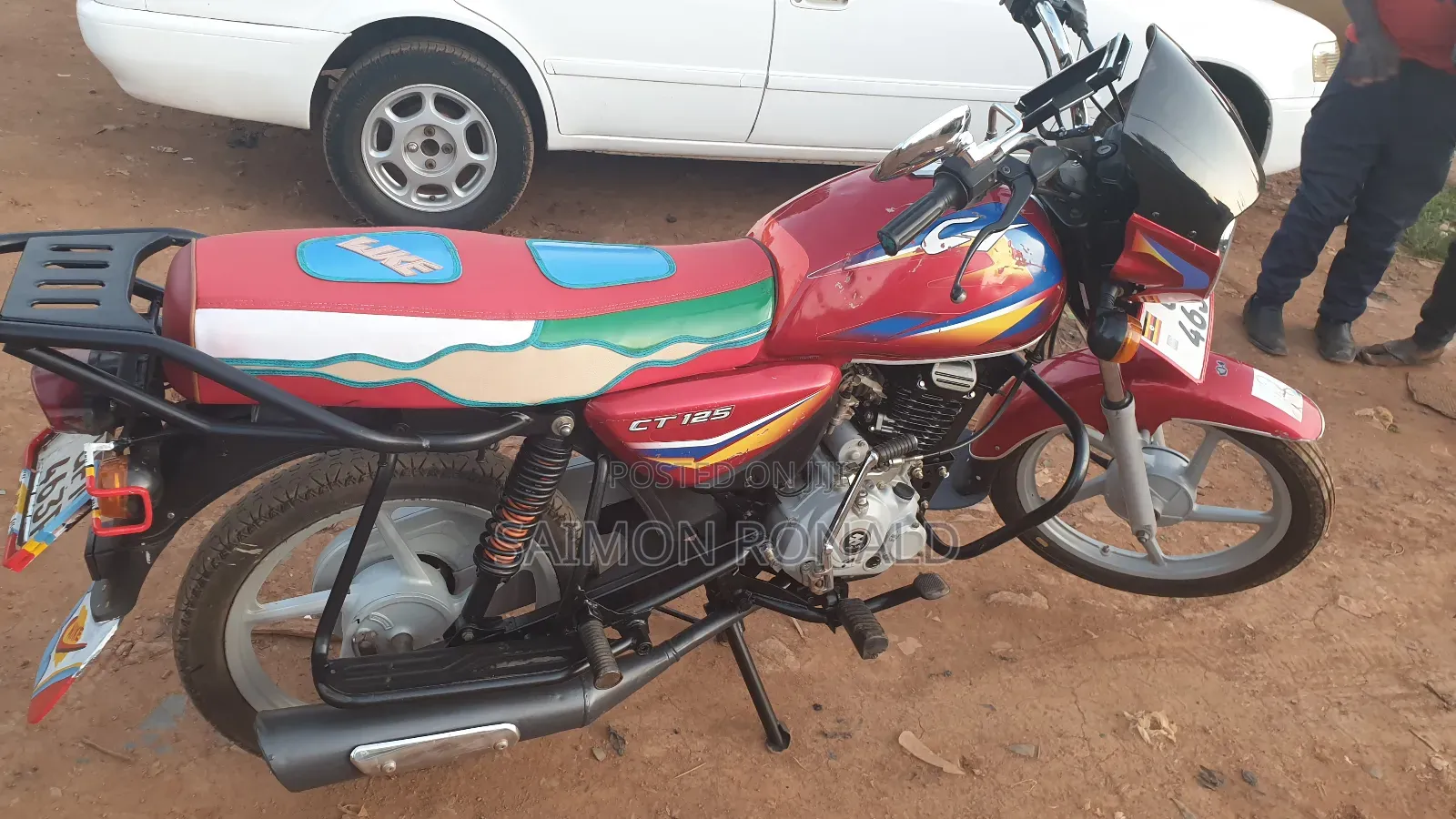 Bajaj Boxer 125 2019 Red