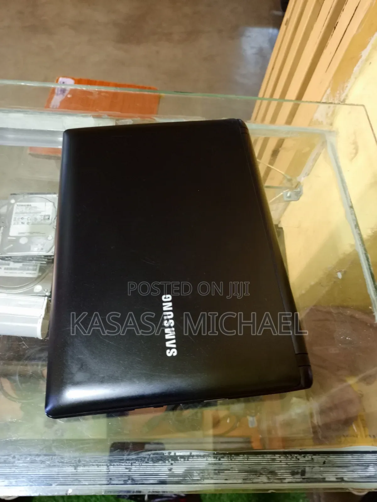 Laptop Samsung N145 Plus 4GB Intel Atom HDD 256GB