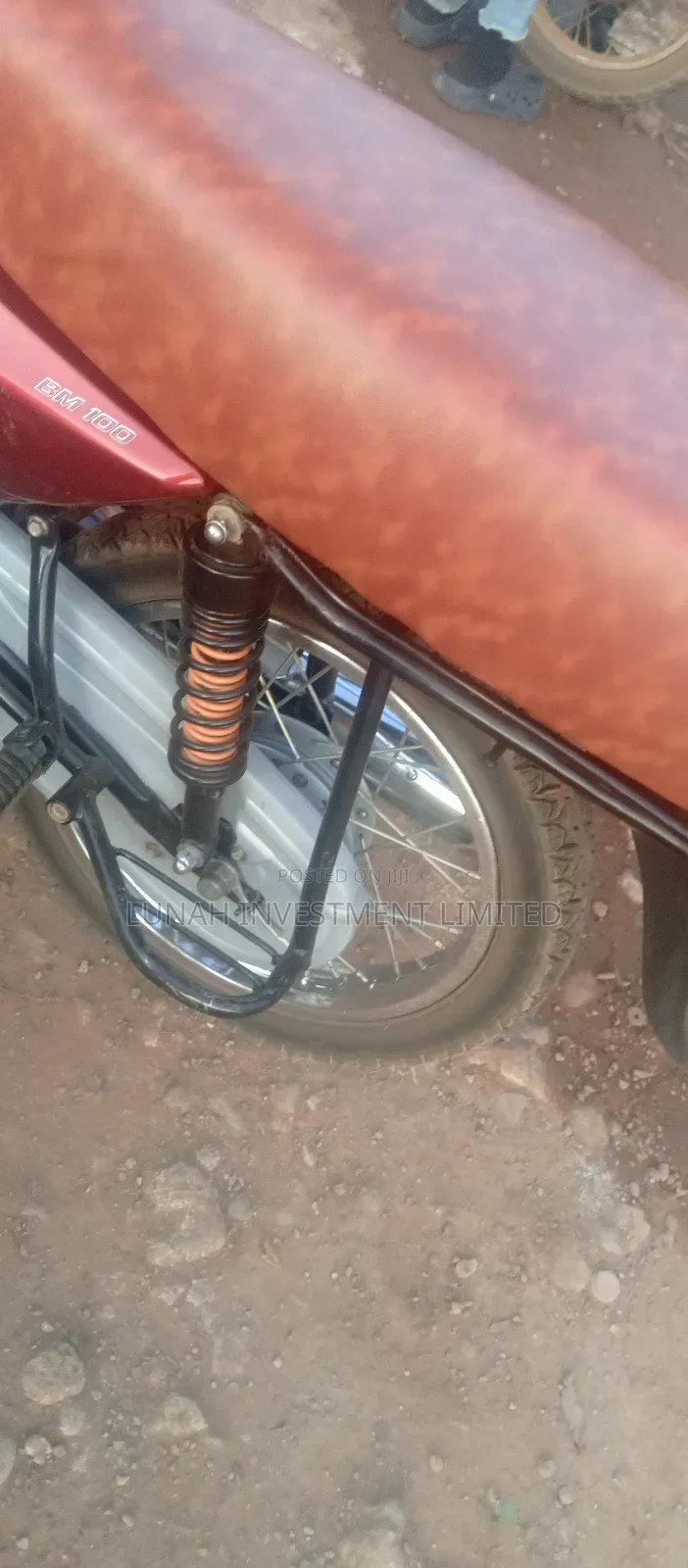 Bajaj Boxer 100 2024 Red