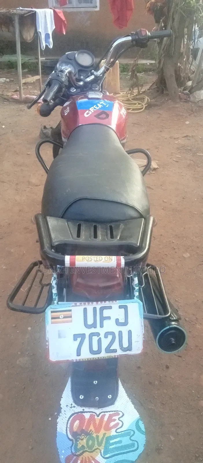 TVS HLX 125 2024 Red