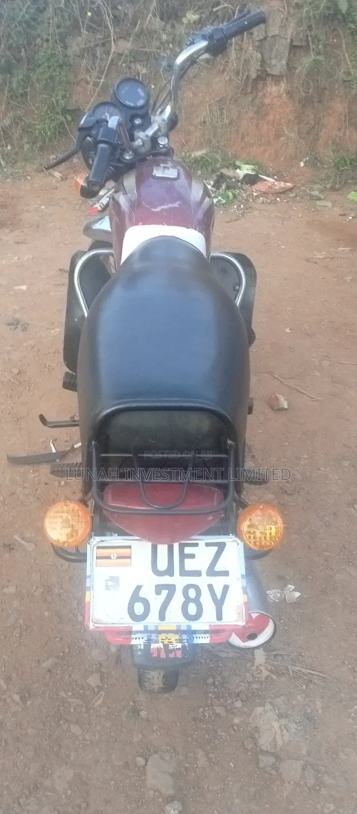 Bajaj Boxer 100 2023 Red
