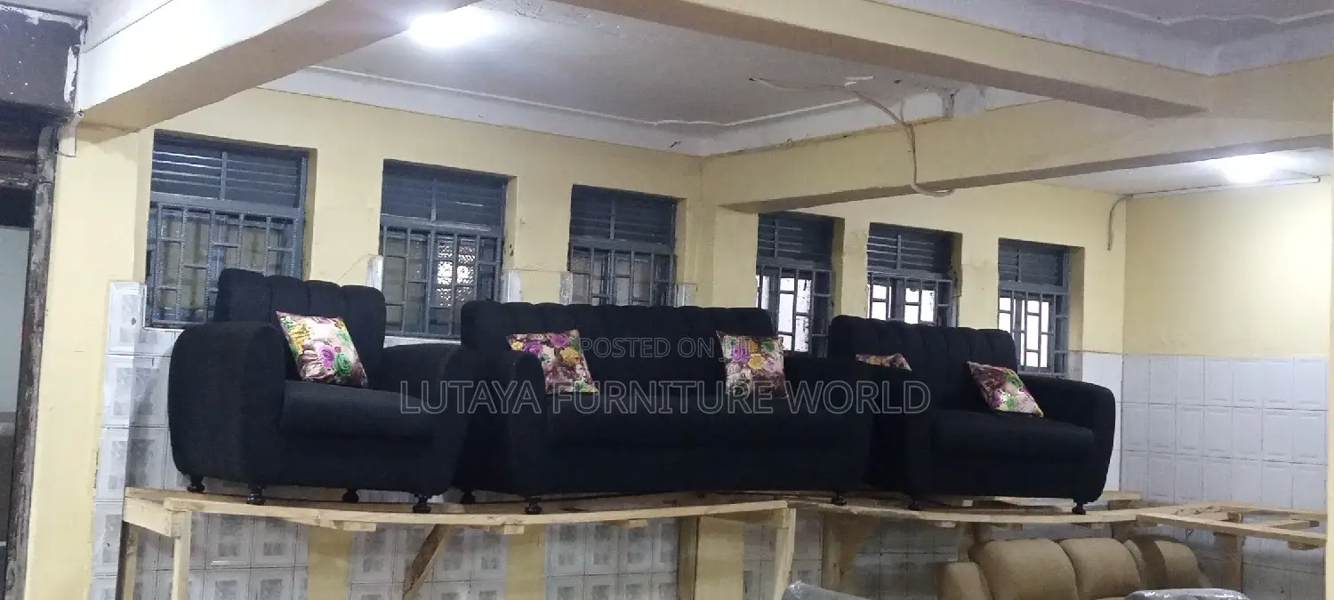 Sofas for Sale in Good Materials and Price