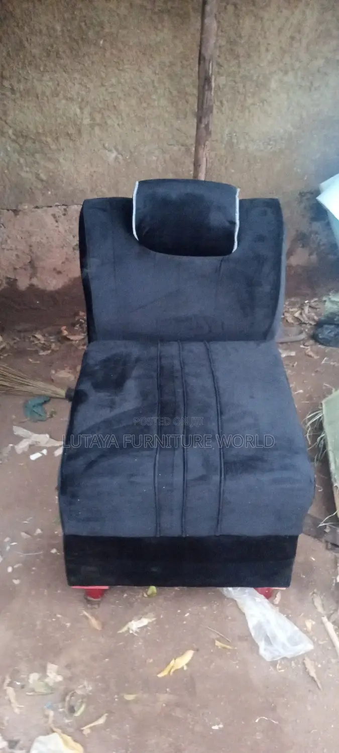 Sofas for Sale in Good Materials