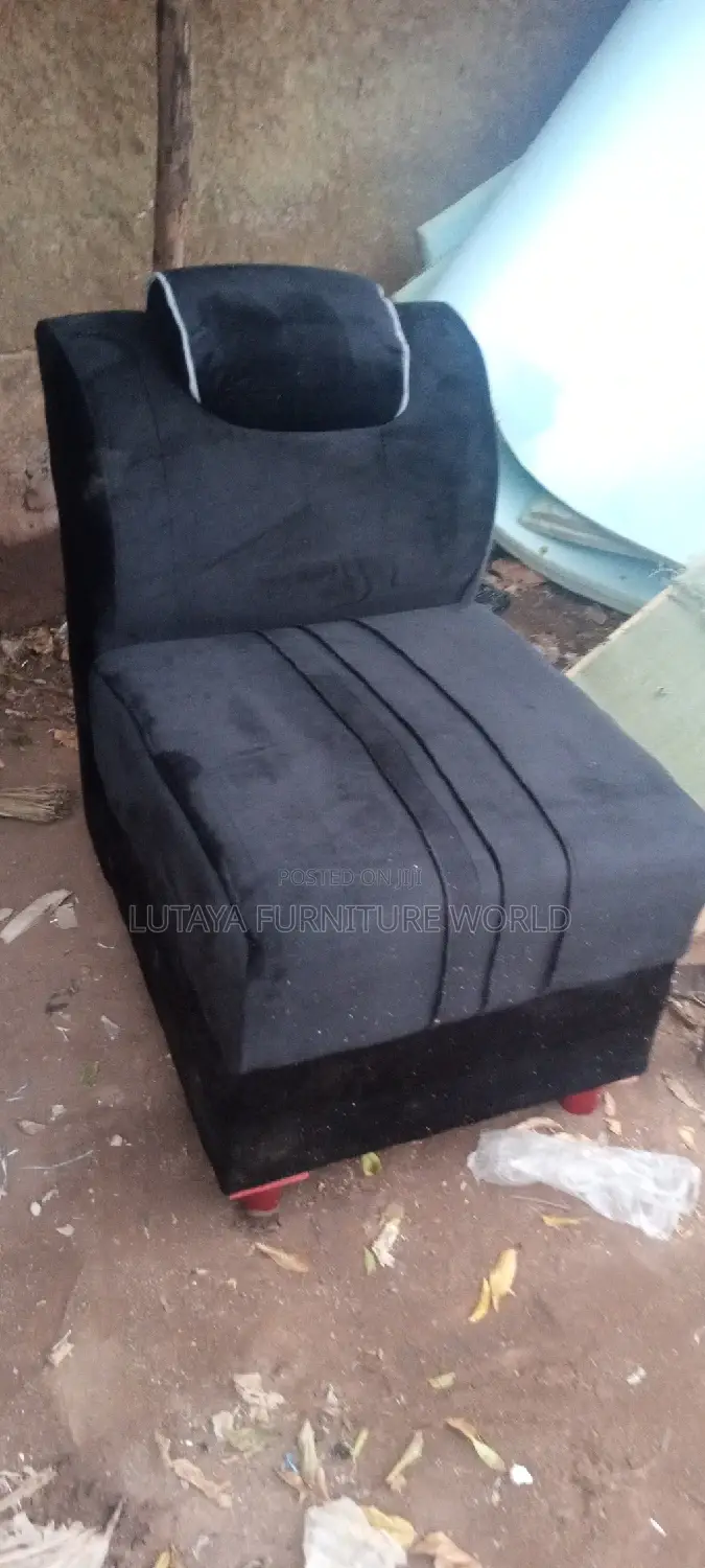 Sofas for Sale in Good Materials
