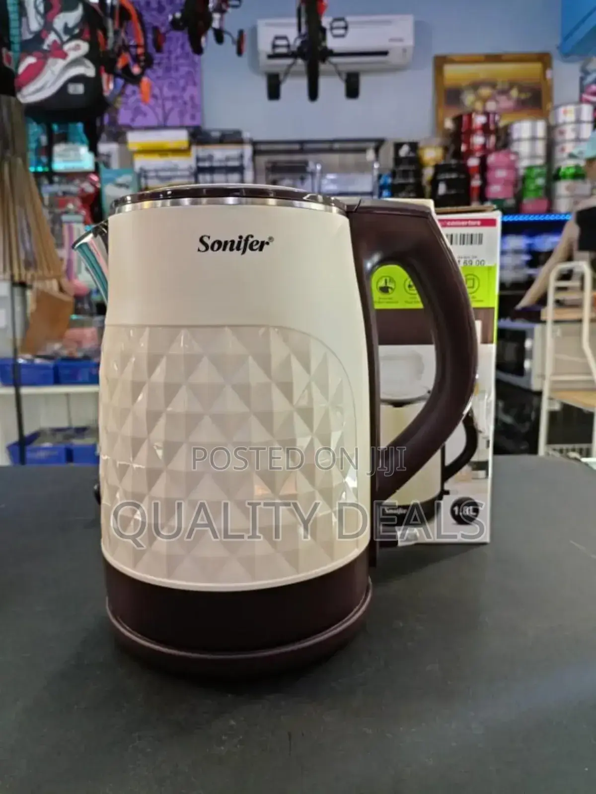 Sonifer Fashionable Electric Kettle