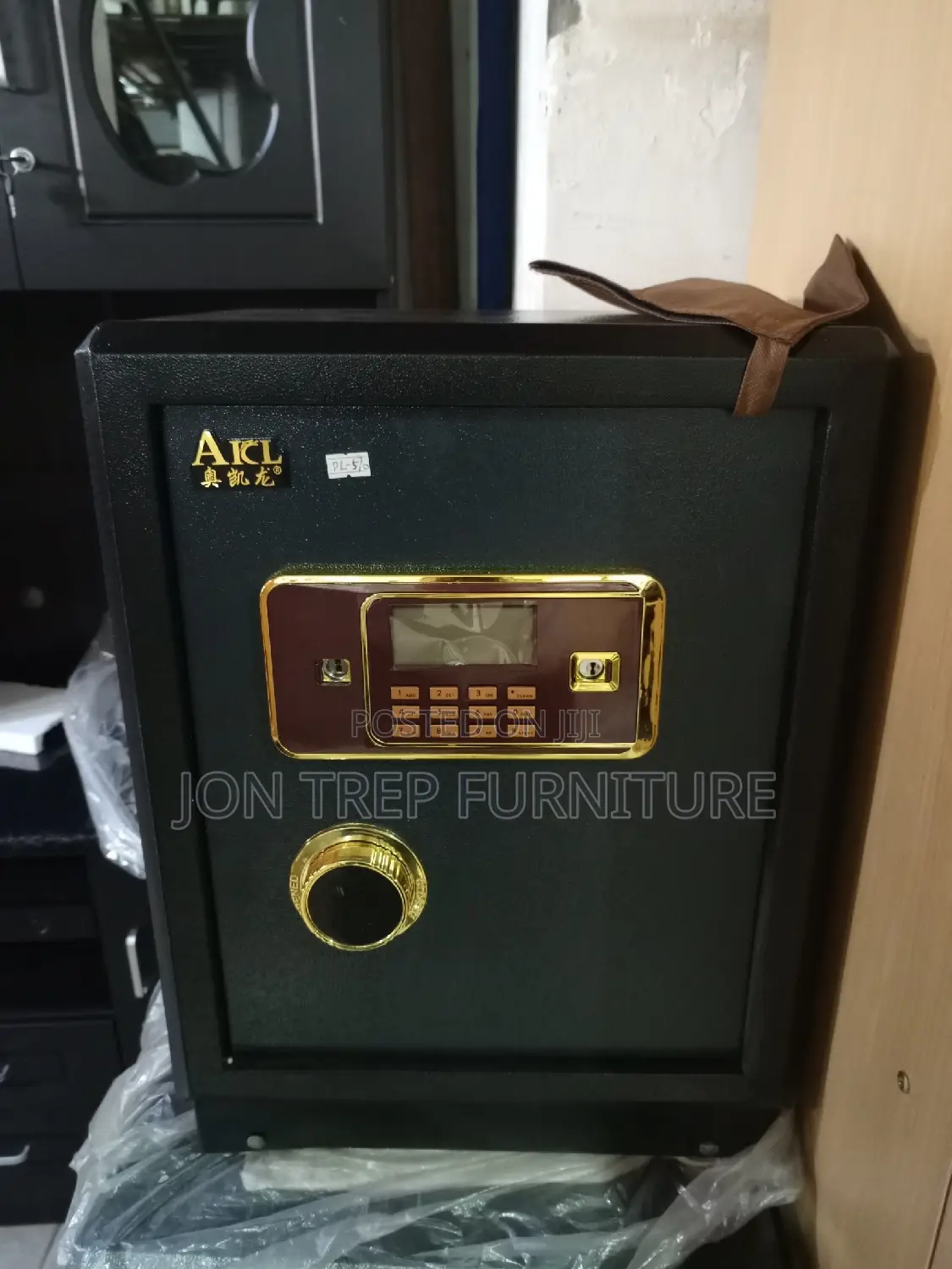 Safe Box Fair Proof