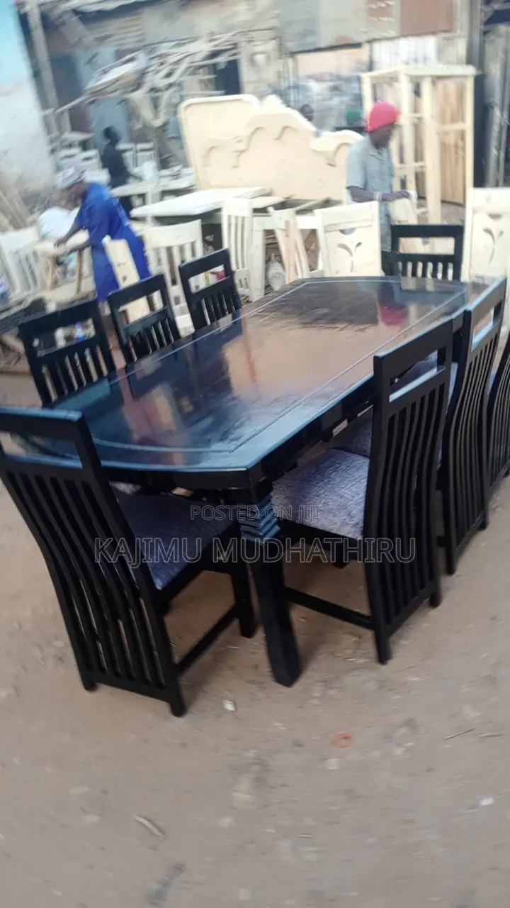 Dinning Table Mahogany