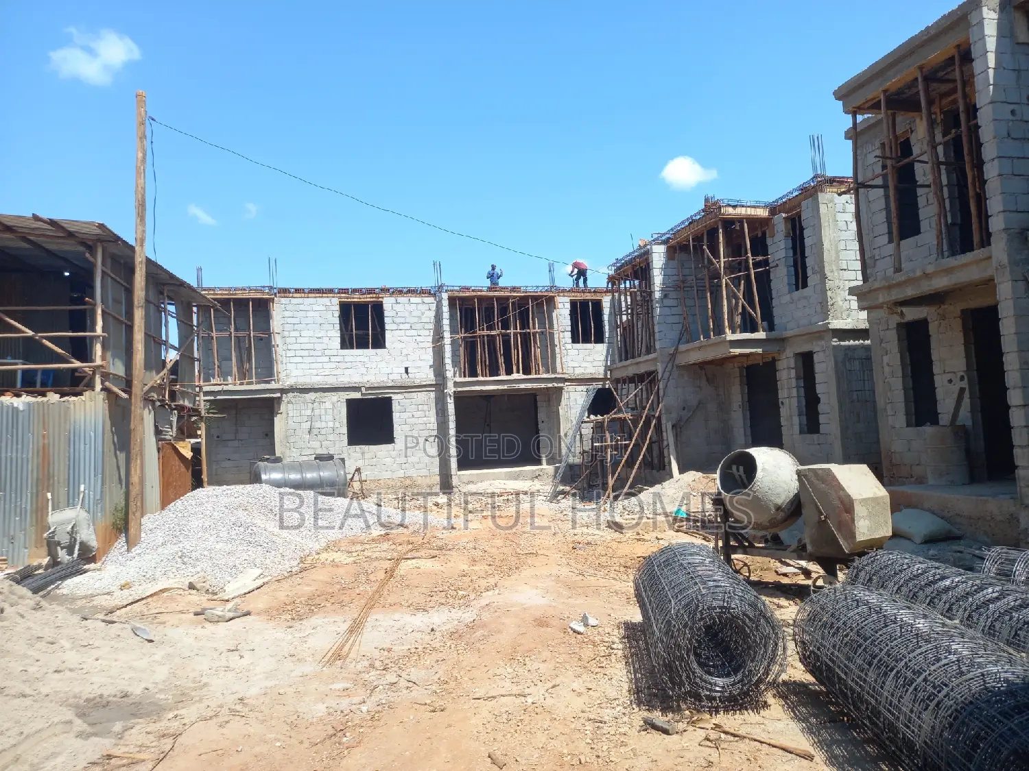 Furnished 4bdrm Condo in Kyaliwajjara, Central Division for sale