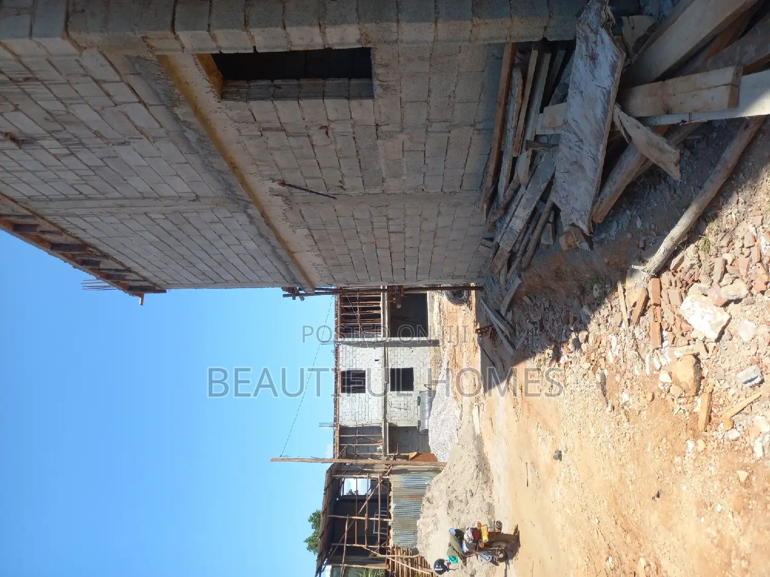 Furnished 4bdrm Condo in Kyaliwajjara, Central Division for sale