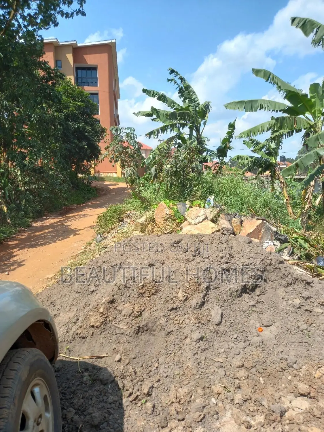 Kyaliwajjara Half an Acre on Sale