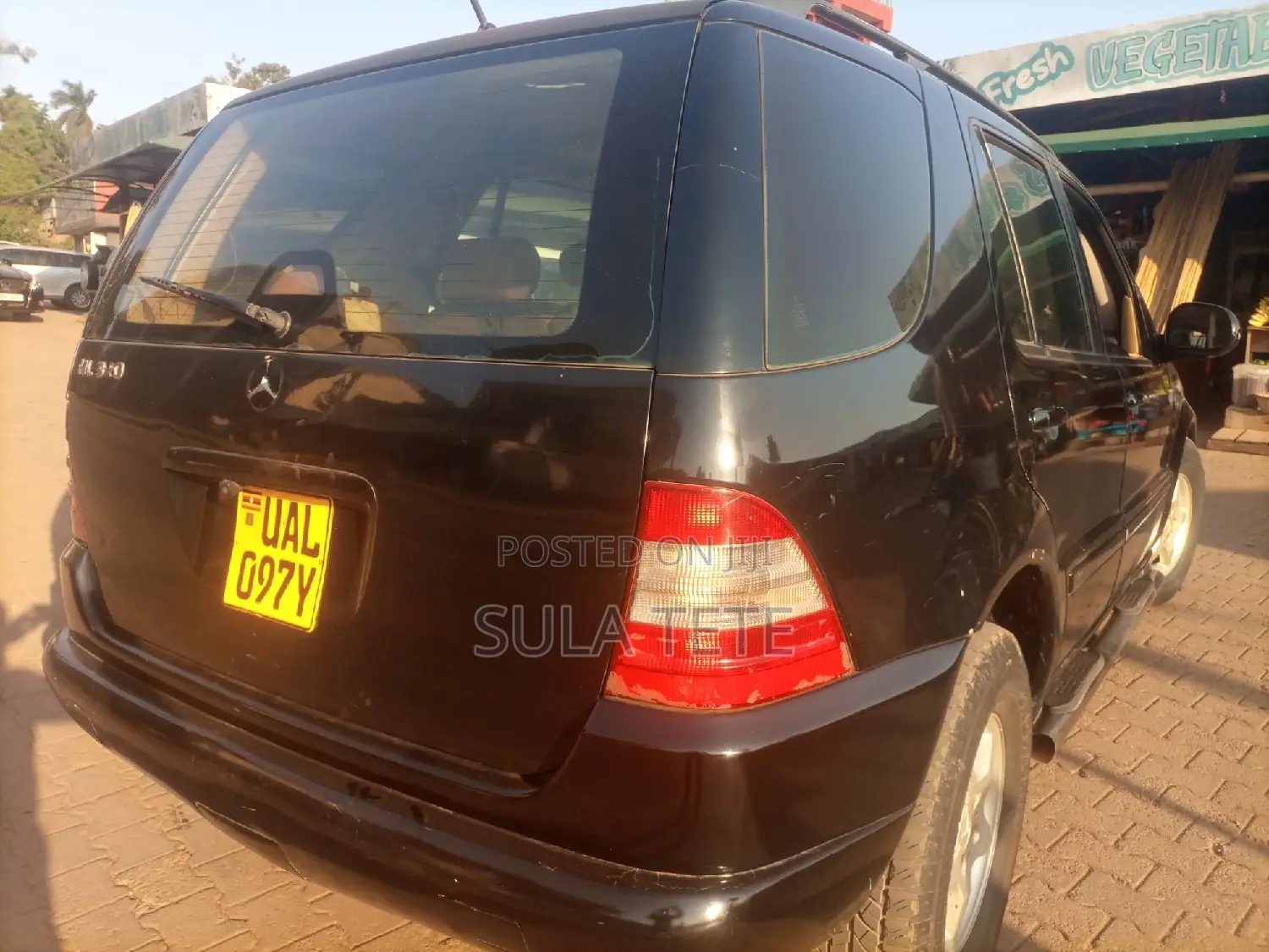Mercedes-Benz M Class ML 320 1999 Black