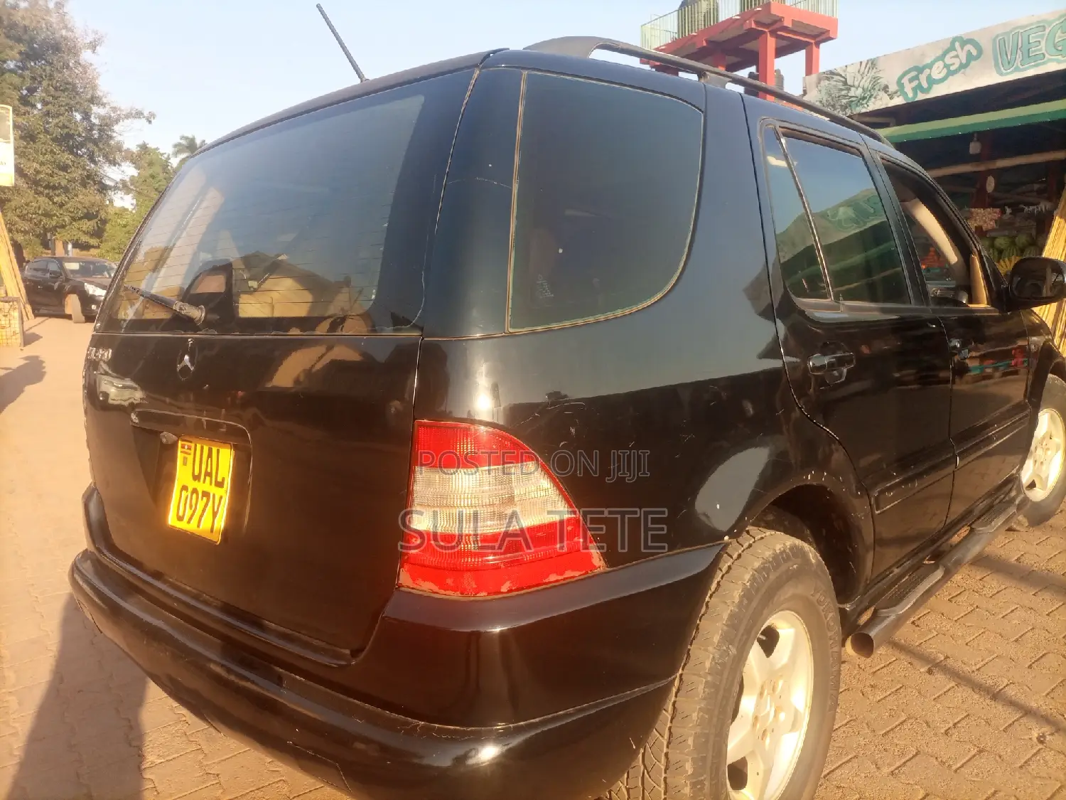 Mercedes-Benz M Class ML 320 1999 Black