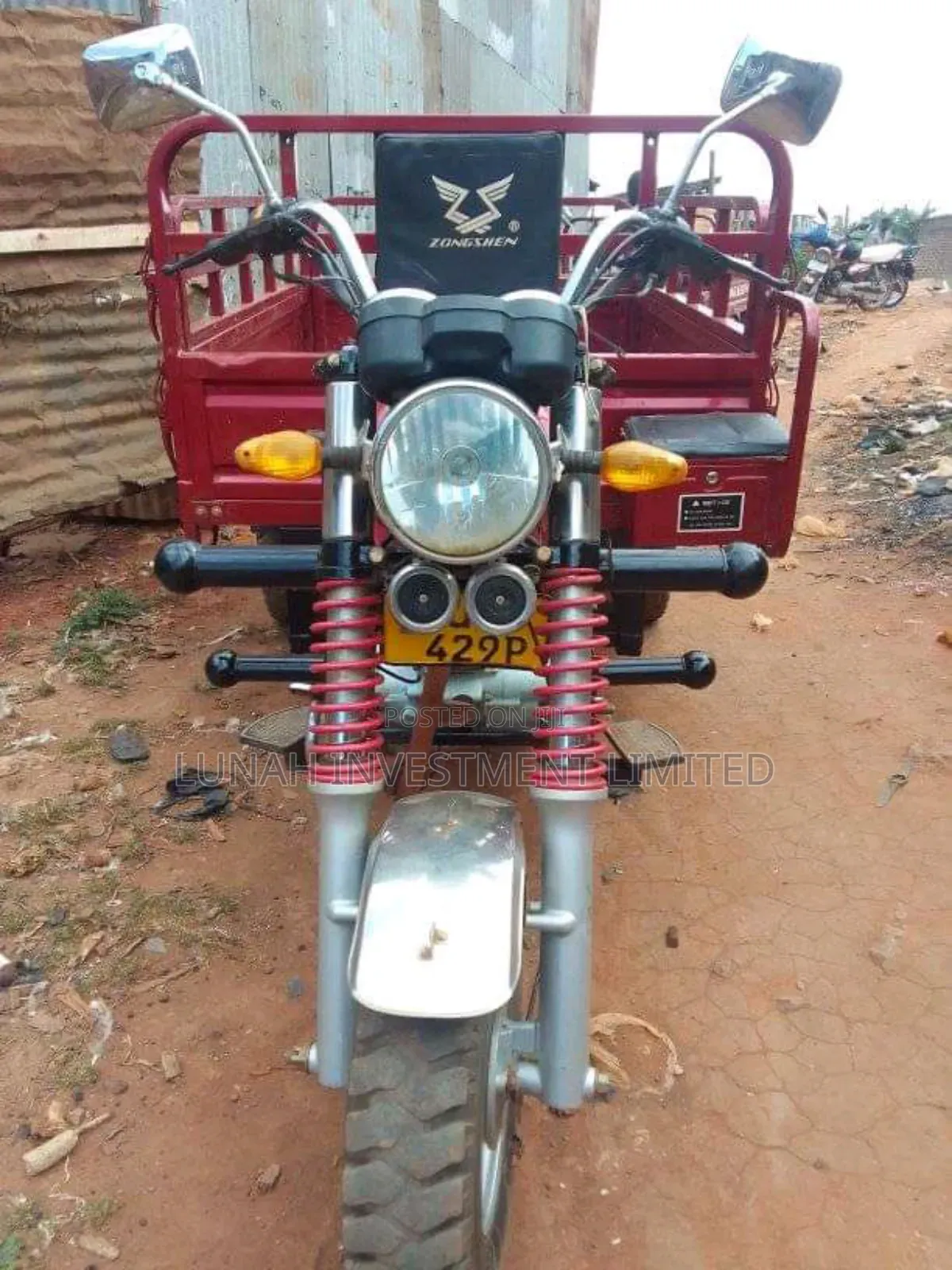 Tricycle 2023 Red