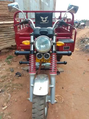 Tricycle 2023 Red