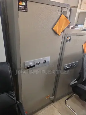 Safe Box Faire Proof