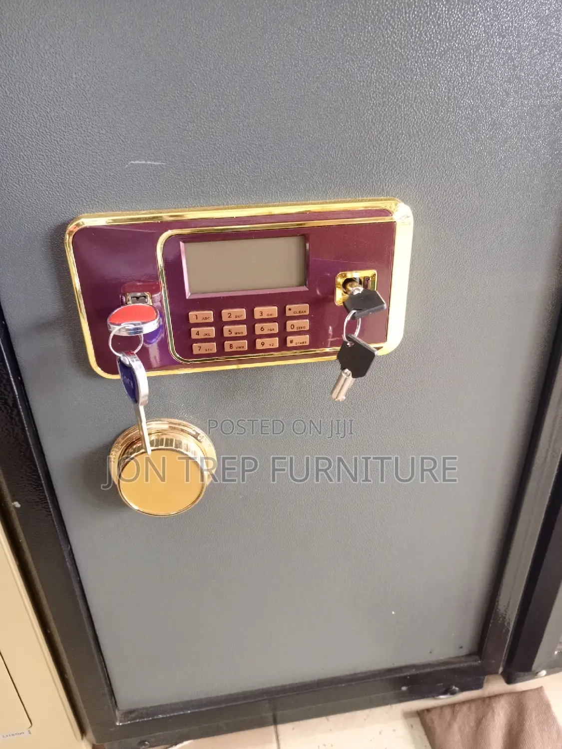 Safe Box Faire Proof