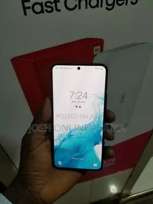 Samsung Galaxy S22 5G 128 GB Silver