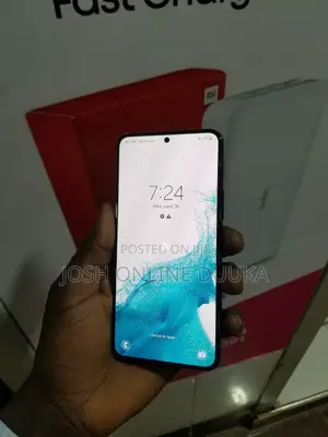 Samsung Galaxy S22 5G 128 GB Silver