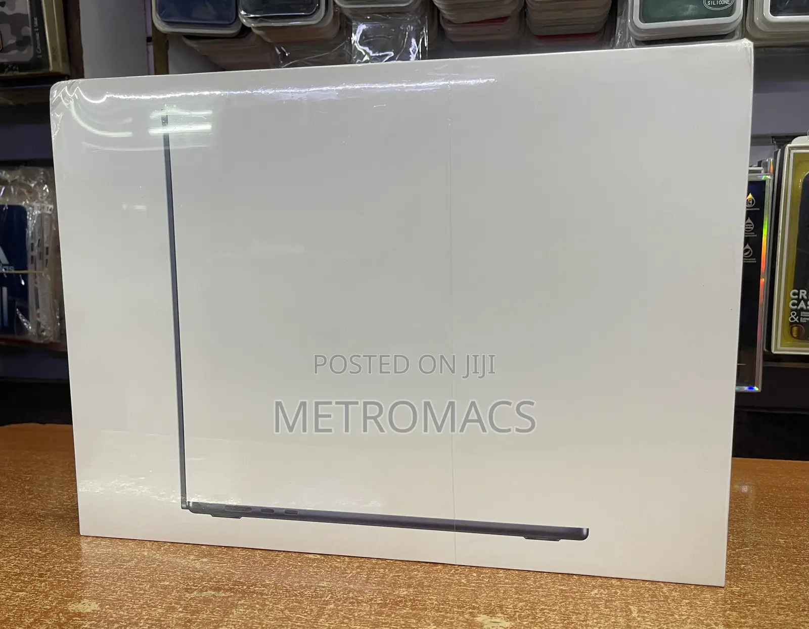 New Laptop Apple MacBook Air 2024 M3 15-Inch 8GB Apple M3 SSD 256GB