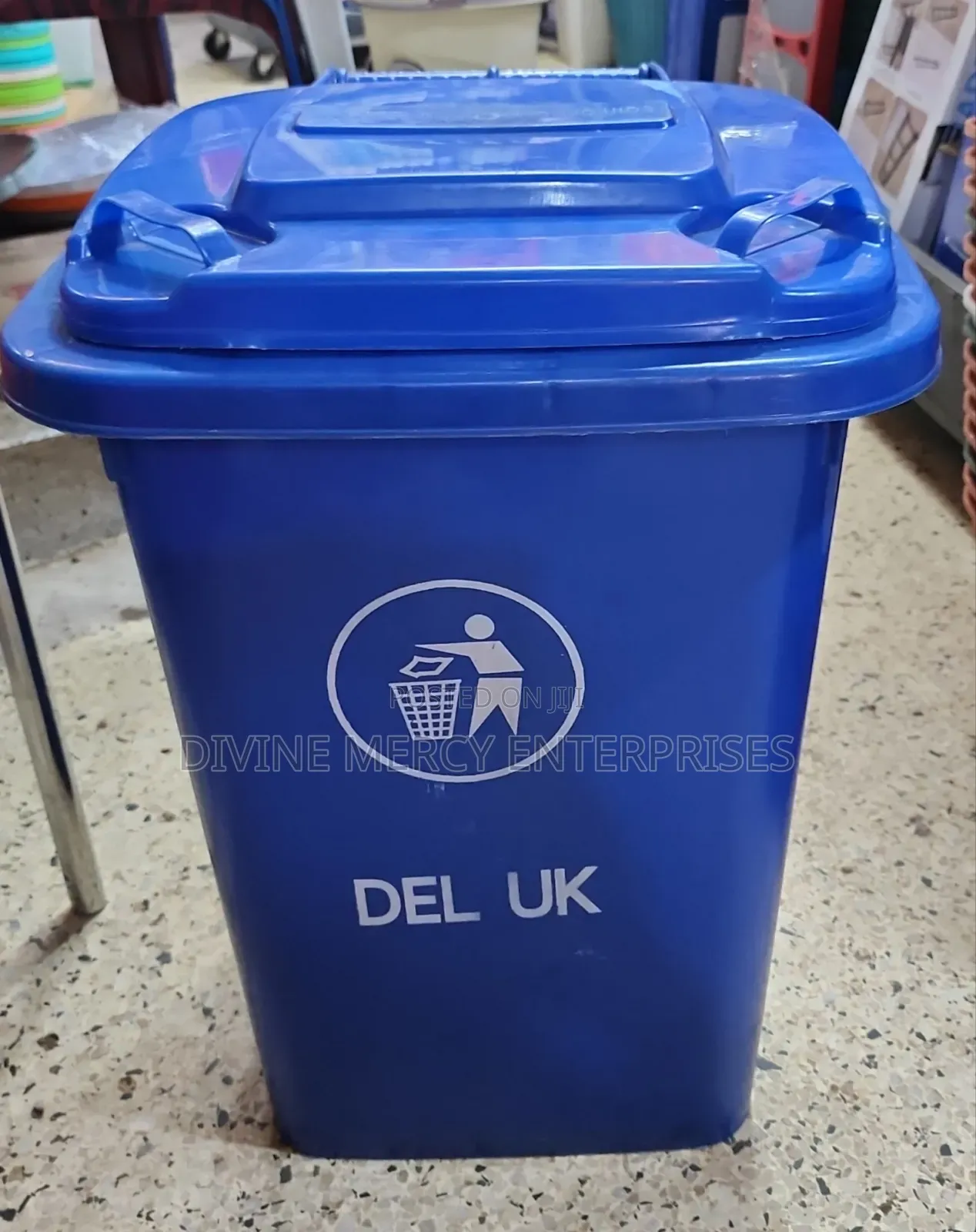50litres Dustbin With Wheels
