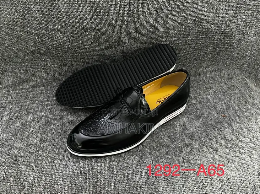 New Classic Clarks Oxfords in Stock