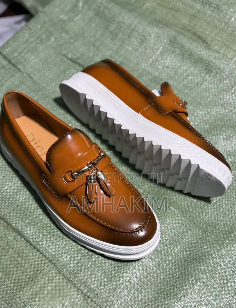 New Classic Designer Sneakers in Stock
